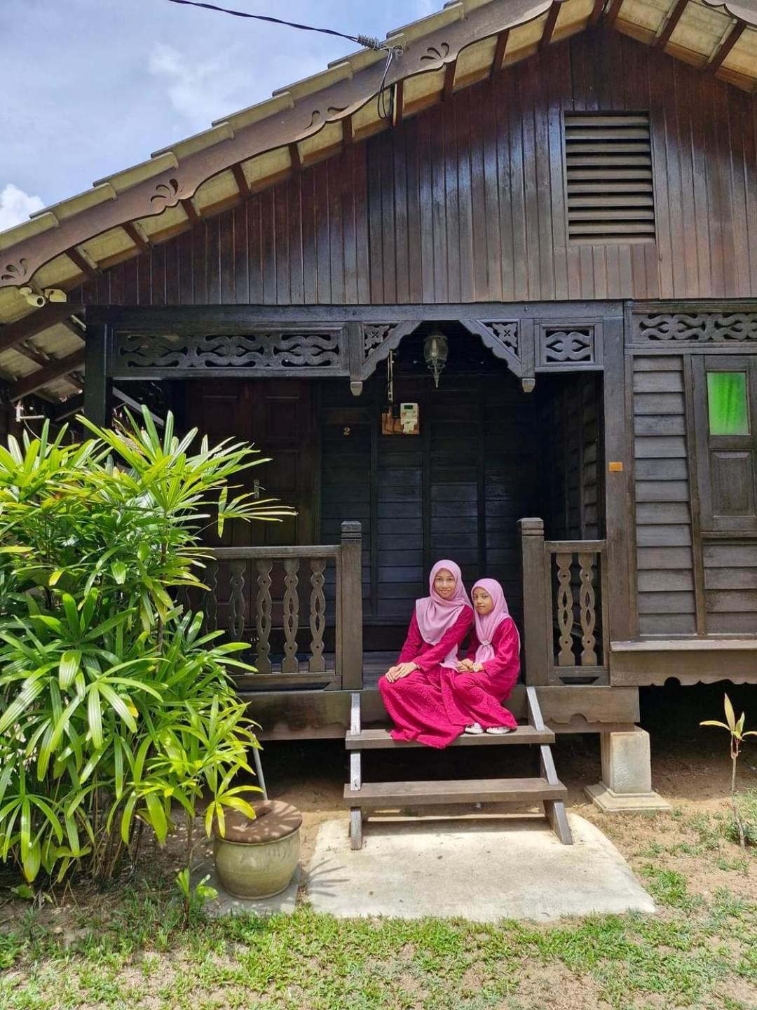 Kampung Tok Lembut Vacation Home Pantai Cenang  Exterior photo