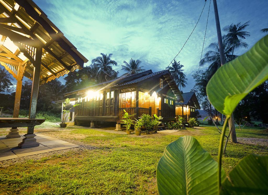 Kampung Tok Lembut Vacation Home Pantai Cenang  Room photo