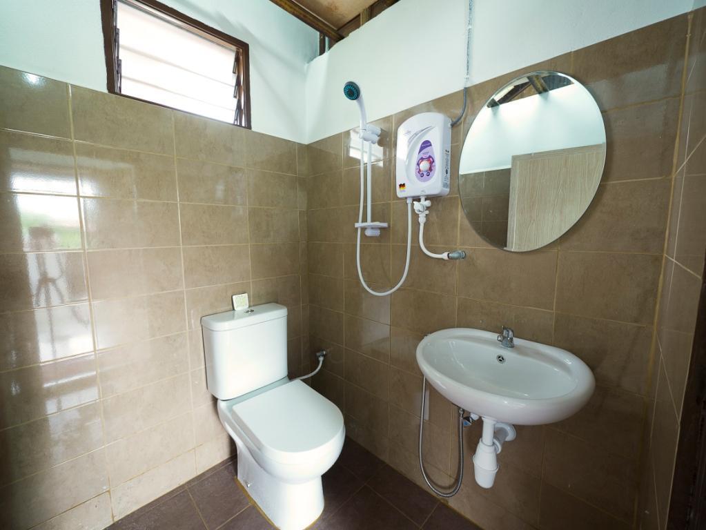Kampung Tok Lembut Vacation Home Pantai Cenang  Exterior photo