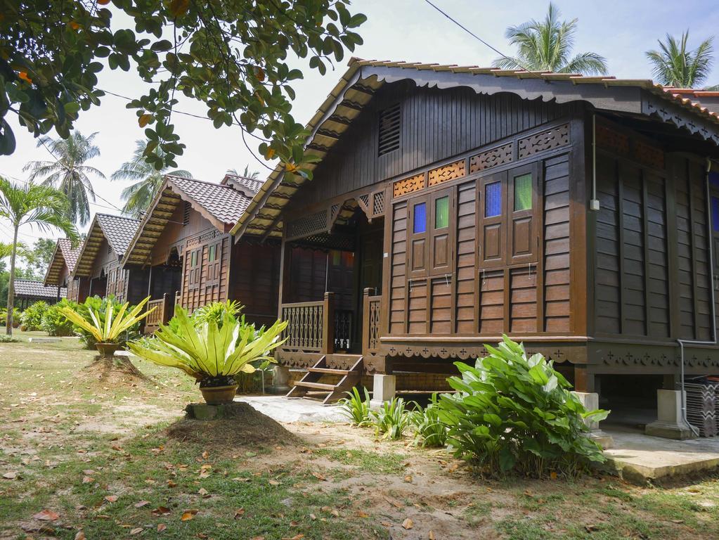 Kampung Tok Lembut Vacation Home Pantai Cenang  Exterior photo